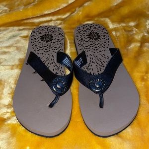 Yellow box Dragon fruit sandals